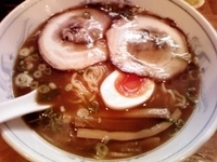 「しょうゆラーメン（豚骨ベース）」@豚骨ラーメン 一平ちゃんの写真