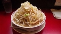 「ラーメン 野菜多め 【680円】」@用心棒の写真