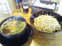 「つけ麺まる大盛」@博多ラーメン 高菜の写真
