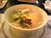 「青菜 湯麺」@中国酒家 多聞天の写真