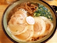 「◎ラーメン大盛￥700+豚めし￥130」@たなかラーメンの写真