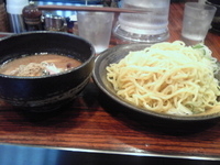 「鶏白湯つけ麺（780円）+ネギ（50円）」@つけ麺 大臣の写真