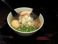 「半熟味付玉子付き塩らー麺」@麺 たいせいの写真