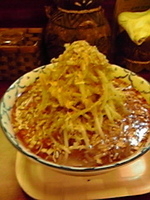 「季節限定 もやしとザーサイの炒めのせ酸紅麺」@らーめん寺子屋久我の写真