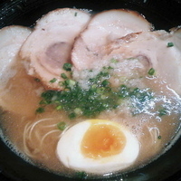 「とんこつチャーシュー（ハリガネ）￥880」@とんこつ屋 秀虎の写真