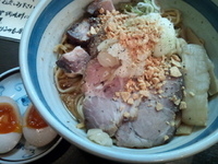 「特性ガーリック油そば（1000円）」@九段 斑鳩の写真