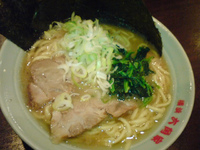 「ラーメン（麺固め）」@六角家 十日市場店の写真