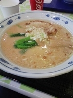 「醤油豚骨ラーメンセット」@ラーメン ばんぶる ららぽーと新三郷店の写真