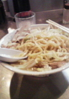 「ラーメン・ニンニク・油多め（600円）」@らーめん大 蒲田店の写真