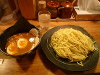 「辛つけ麺大盛チャーシュー味玉トッピング」@つけ麺屋 やすべえ 渋谷店の写真