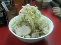 「ラーメン（野菜・ニンニク）」@モッコリ豚の写真