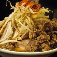 「ラブメン小（野菜・唐辛子￥650）豚増し（￥150）」@ラブメン 楽々の写真