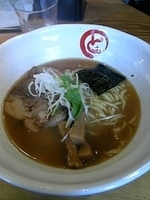 「醤油らーめん+大盛」@麺や まるとも 浅草橋店の写真