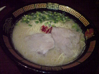 「ラーメン（濃い味・こってり・基本・青ネギ・チャーシューあり・1/」@一蘭 立川店の写真