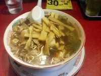 「中華そば680円 メンマ100円」@末廣ラーメン本舗 秋田駅前分店の写真