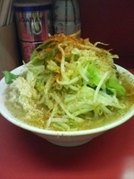 「小豚 750円 ヤサイ・ニンニク・唐辛子ダブル」@ラーメン二郎 大宮店の写真