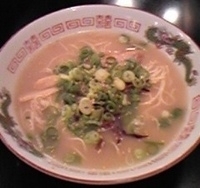 「とんこつラーメン（480円）」@信長本家 筑紫口店の写真