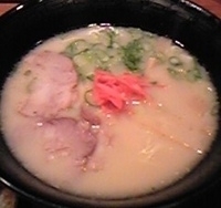 「博多ラーメン（560円）」@とんこつラーメン屋台 福岡空港の写真