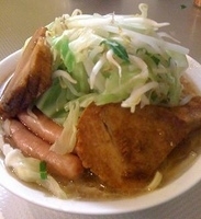 「ラーメン小、ソーセージ」@ラーメン北郎の写真