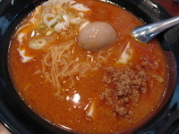 「復刻版・ガラマサスープカレー麺￥840 （こってり黒どんぶり）」@ラーメン&らーめん 一代元 加須三俣店の写真