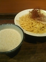 「鶏塩ポタージュつけ麺（中盛り）+御飯セット」@うぜんの写真