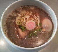 「中華そば+味玉」@つけめん102 大宮店の写真