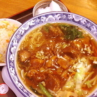 「日替麺セット(角煮麺とミニ炒飯) 850円」@中華酒家花吹雪の写真
