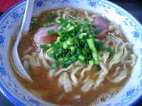 「鴨白湯ラーメン大盛」@近喜屋の写真