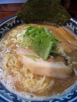 「中華そば（大盛）」@中華そば 旋の写真