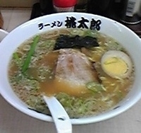 「しょう油ラーメン（600円）」@ラーメン桃太郎の写真