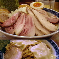 「汁なし鶏白湯（私も知らないwatashi） 700円 + 中盛 」@山勝軒の写真