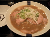 「肉そば」@特級煮干そば 凪 西新宿店の写真