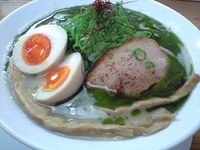 「グリーンマー油らーめん（800円 期間限定1日限定15食）」@麺処 ぼたん 栃木店の写真