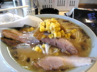 「味噌ラーメン650円+チャーシュー（1）150円」@サッポロラーメン羆 由良店の写真