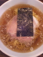 「しょうゆ（中間）￥600+ライス（ランチサービス）」@らーめん屋 盛 両国店の写真