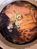 「醤油らーめん(大盛同額)¥600」@つけめん・らーめん 中川千寿の写真