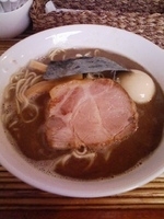 「味玉らーめん+煮干し」@らーめん こてつの写真