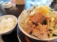 「二代目技郎 780円 + 豚増量 210円」@あしょろの写真