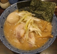 「特製らぁめん+麺大盛」@上野 戸みら伊本舗の写真