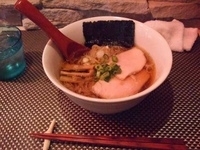 「W軍鶏とアワビの醤油ラーメン」@Bee Hiveの写真