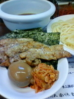 「三弾スペシャル（お替り麺2回）」@三弾の写真