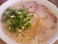 「ラーメン（油多め・麺45秒）」@京都銀閣寺 ますたにラーメン 田町店の写真