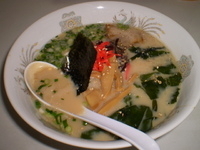 「ラーメン+替え中玉680円」@鹿児島ラーメンさつまの写真