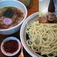 「つけめん中盛り・辛エビ + ビール 800円+500円」@三竹寿の写真