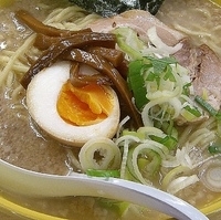 「豚骨ラーメン￥650」@よし丸の写真