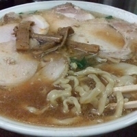 「味噌焼豚ワンタンメン+ライス」@進京亭の写真