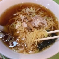 「ラーメン 500円」@ラーメン 現代の写真