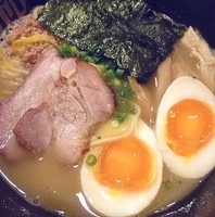 「ラーメンゼロ（味玉トッピング）」@ラーメンゼロの写真