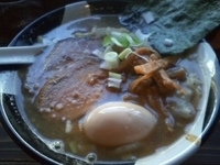 「特製煮干しラーメン 900円」@すごい煮干ラーメン凪 新宿ゴールデン街店 本館の写真