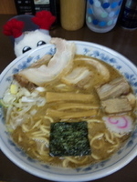 「中華そば+半肉盛り」@次念序の写真